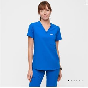 💙 FIGS SCRUBS 💙 Catarina